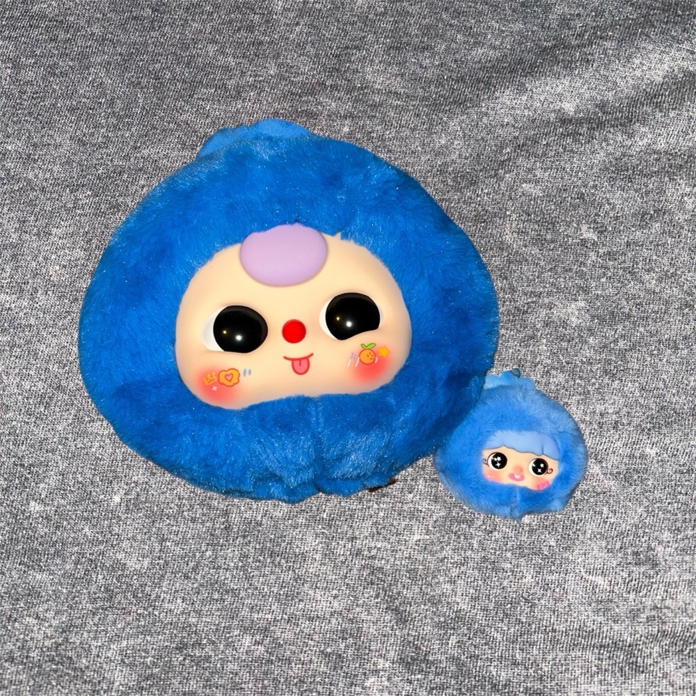 Baby Three 400% Blueberry Zipper Pouch + Mini Yaya Blueberry Pendant